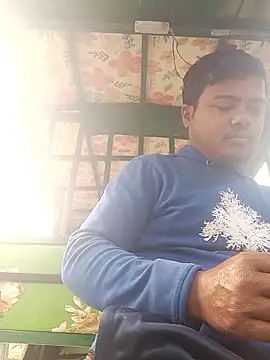 CatchingBouquet online show from January 11, 7:37 am