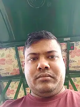 Snapshot of CatchingBouquet chatting on November 25, 8:25 am CatchingBouquet online show from November 25, 8:25 am