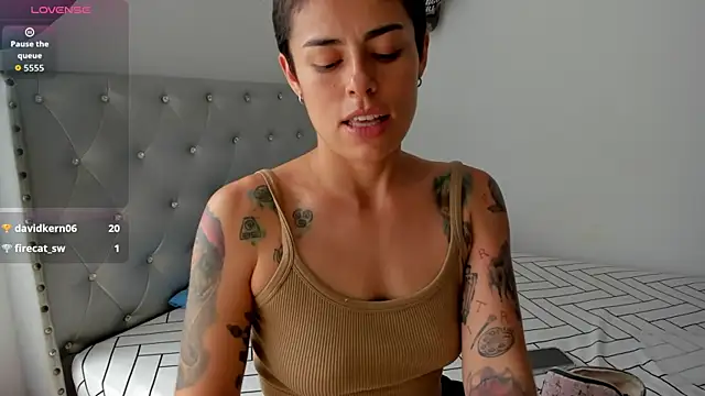 natt op online show from November 20, 7:03 pm