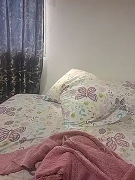 VikysDavis online show from February 20, 8:00 pm