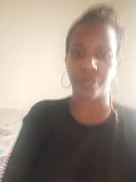 VikysDavis online show from April 7, 5:15 pm