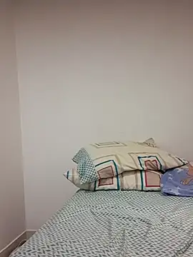 VikysDavis online show from March 12, 3:38 pm