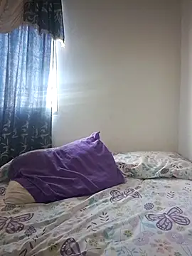 VikysDavis online show from February 9, 12:25 pm