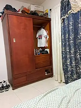 VikysDavis online show from October 9, 3:07 am