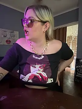 Granlady7 online show from February 5, 8:37 pm