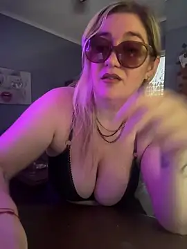 Granlady7 online show from February 10, 6:51 pm