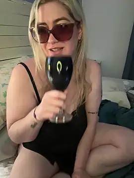 Granlady7 online show from February 27, 10:42 pm