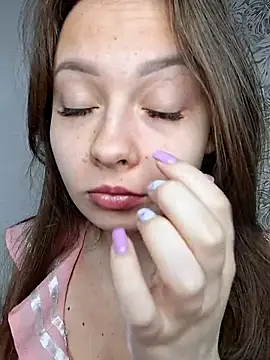 Snapshot of Olivia_OliV chatting on May 26, 1:04 am Olivia OliV online show from May 26, 1:04 am