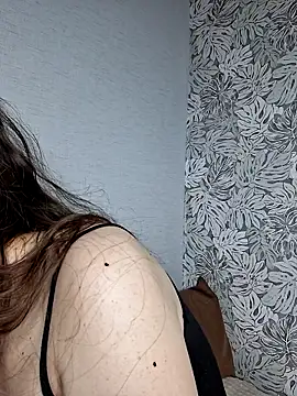 Snapshot of Olivia_OliV chatting on June 12, 1:14 am Olivia OliV online show from June 12, 1:14 am