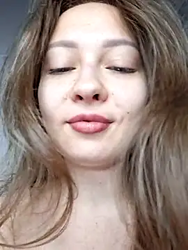 Snapshot of Olivia_OliV chatting on May 30, 1:12 am Olivia OliV online show from May 30, 1:12 am