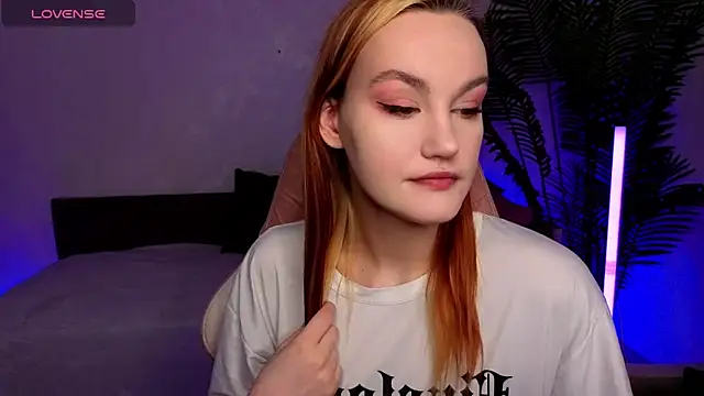 Ida FaneStain online show from April 19, 7:09 am