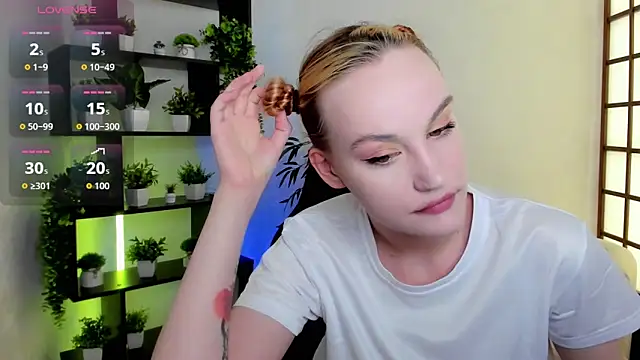 Ida FaneStain online show from April 2, 8:43 am