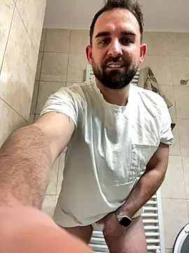 Snapshot of Shots_of_sperm chatting on October 14, 12:00 am Shots of sperm online show from October 14, 12:00 am