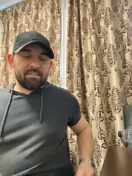 Snapshot of Shots_of_sperm chatting on December 2, 10:39 am Shots of sperm online show from December 2, 10:39 am