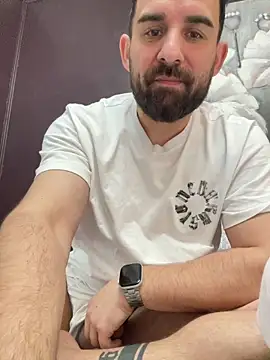 Snapshot of Shots_of_sperm chatting on September 27, 9:15 am Shots of sperm online show from September 27, 9:15 am