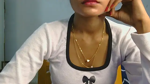 Aarti misty71 online show from March 30, 5:09 am