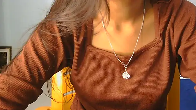 Snapshot of Aarti_misty71 chatting on June 9, 5:30 am Aarti misty71 online show from June 9, 5:30 am