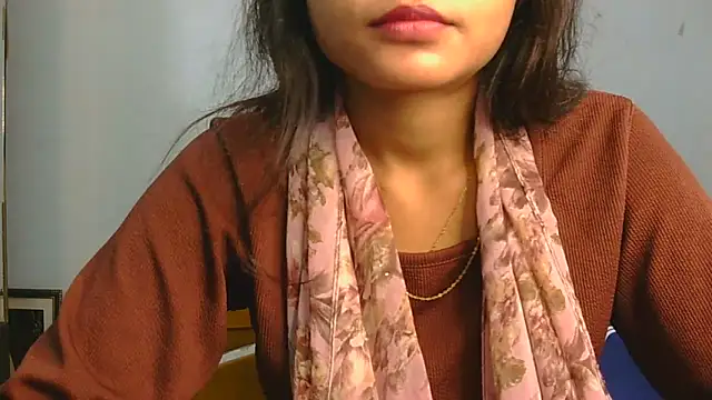 Aarti misty71 online show from April 3, 5:14 am