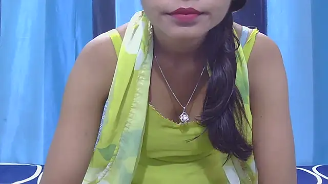 Snapshot of Aarti_misty71 chatting on November 17, 5:00 am Aarti misty71 online show from November 17, 5:00 am