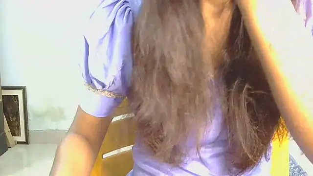 Aarti misty71 online show from April 22, 5:14 am