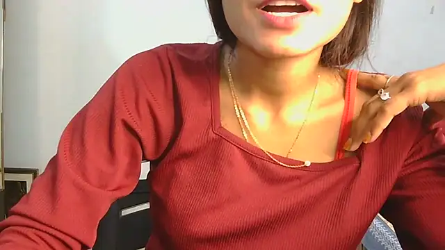 Aarti misty71 online show from April 12, 5:44 am