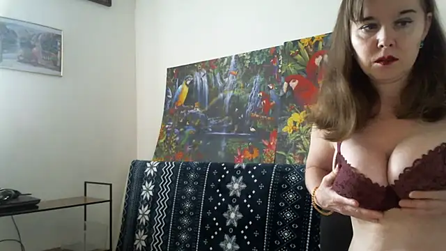 sweetdolly20 online show from March 28, 7:20 am