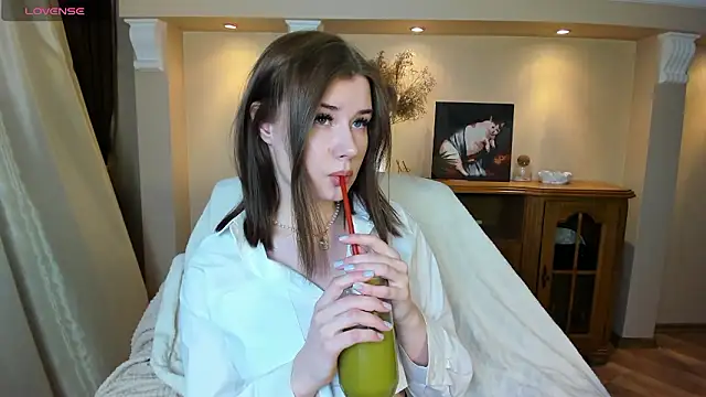 Katrina Carter online show from March 7, 11:38 am