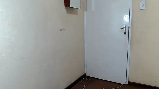 HugeTitisxx online show from February 17, 5:54 pm