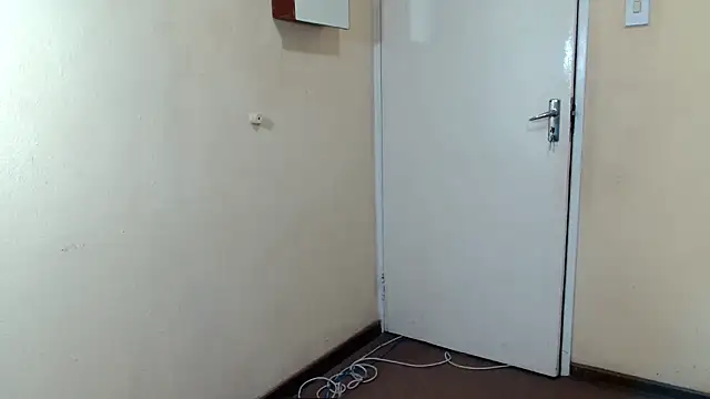 HugeTitisxx online show from March 4, 6:26 pm