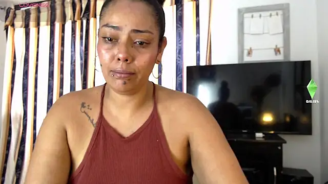 Snapshot of katherinnyazz chatting on November 11, 1:39 pm katherinnyazz online show from November 11, 1:39 pm