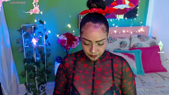 Snapshot of katherinnyazz chatting on September 20, 4:17 am katherinnyazz online show from September 20, 4:17 am