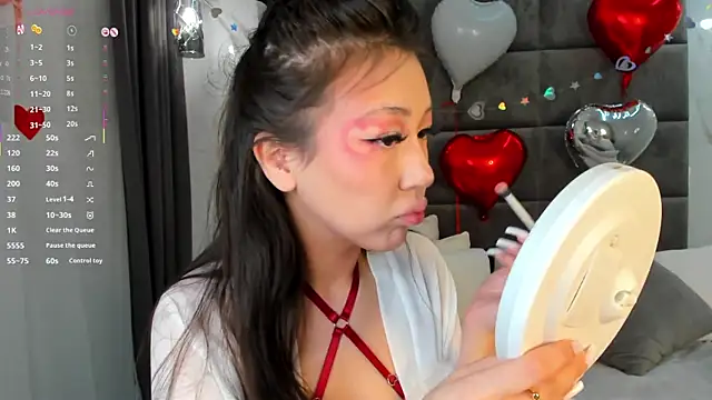 Nelly Kimm online show from February 15, 1:17 am