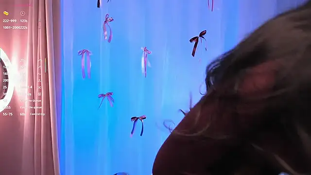 Nelly Kimm online show from April 7, 1:18 am