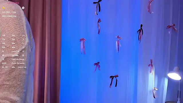 Nelly Kimm online show from April 5, 1:23 am