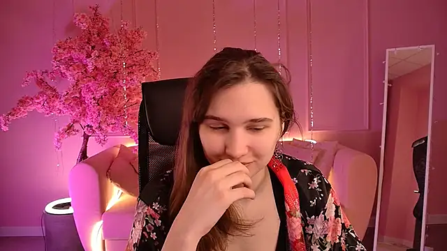 TessaMill online show from March 3, 9:27 am