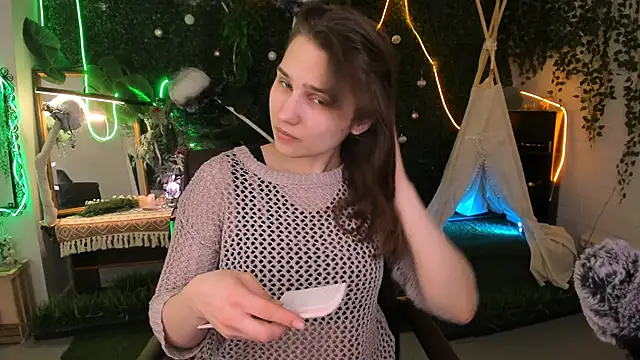 TessaMill online show from February 27, 8:14 am