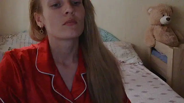 Snapshot of JayeTyler chatting on July 9, 6:36 am JayeTyler online show from July 9, 6:36 am