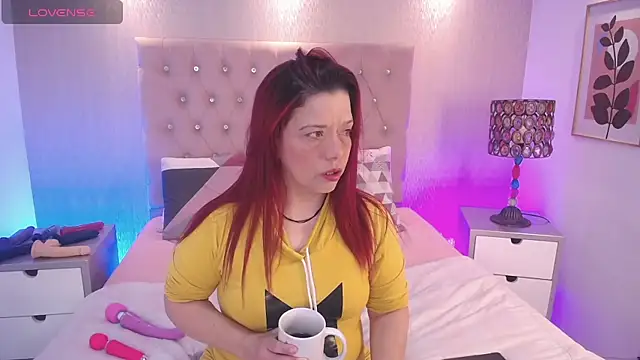 VeronicaBlake online show from November 13, 1:15 pm