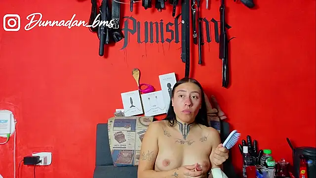 Dunnadan Bms online show from February 26, 8:31 pm