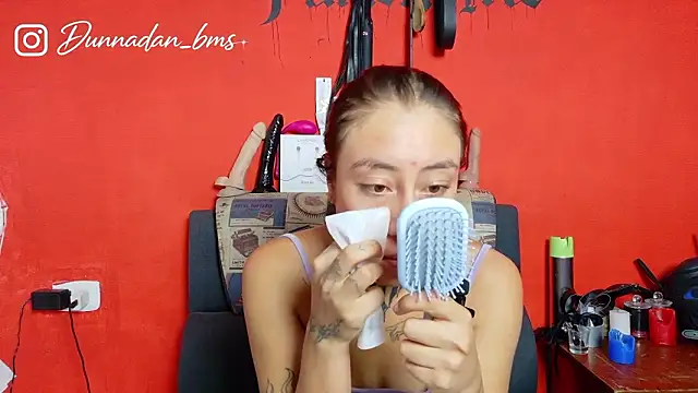 Dunnadan Bms online show from February 17, 6:49 pm