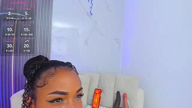 kiaratentation online show from November 17, 7:40 pm