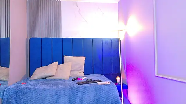 kiaratentation online show from April 10, 7:32 pm