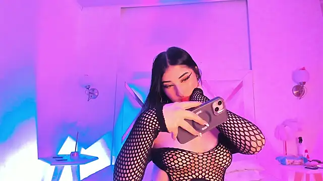 KattEngel online show from December 4, 11:42 am