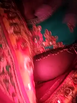 Dassing strip couple online show from March 6, 8:48 pm