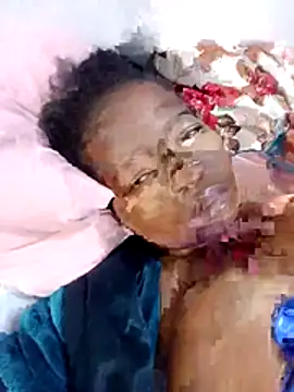 ShySexyBaddiexx online show from October 29, 11:42 am