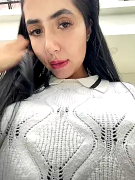 oh nina online show from November 4, 8:01 pm