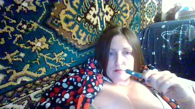 Snapshot of AllaSowinskaya chatting on October 19, 6:32 pm AllaSowinskaya online show from October 19, 6:32 pm