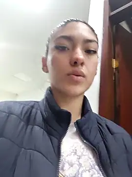 Victoria Beaumont online show from April 8, 11:44 am