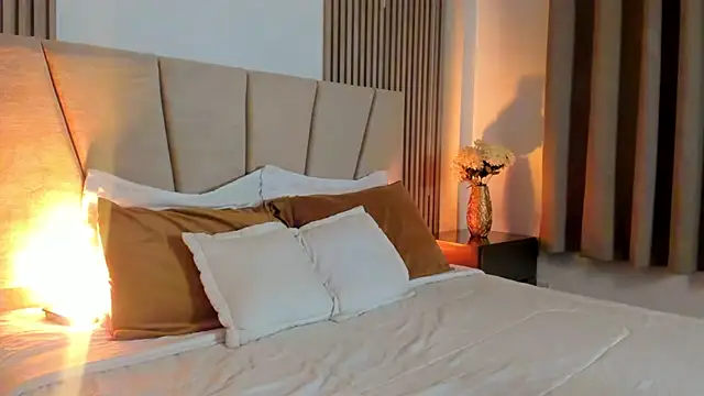 Victoria Beaumont online show from November 27, 11:43 am