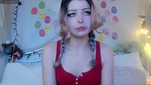 bunnyislewd online show from March 13, 5:23 am